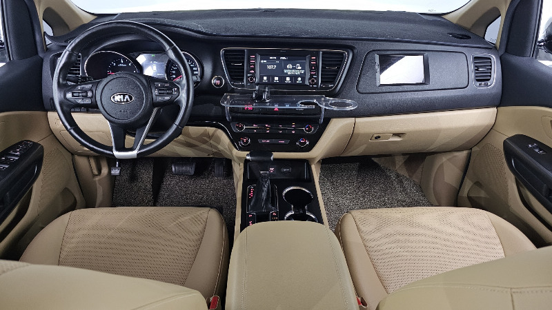 car KIA Carnival id53771 photo #7