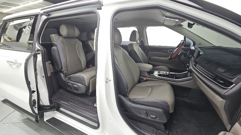 car KIA Carnival id53773 photo #11