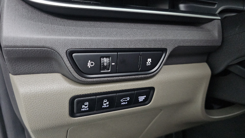 car KIA Carnival id53773 photo #17
