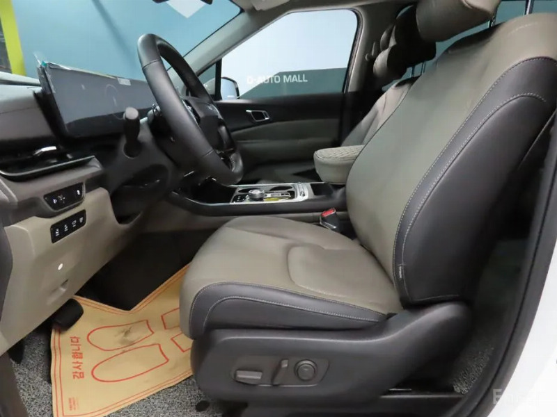 car KIA Carnival id53776 photo #10