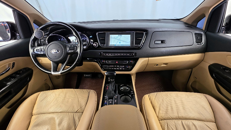 car KIA Carnival id53786 photo #7