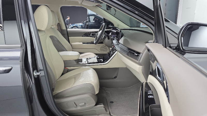 car KIA Carnival id53791 photo #10