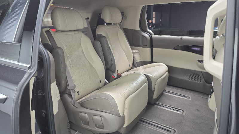 car KIA Carnival id53791 photo #12