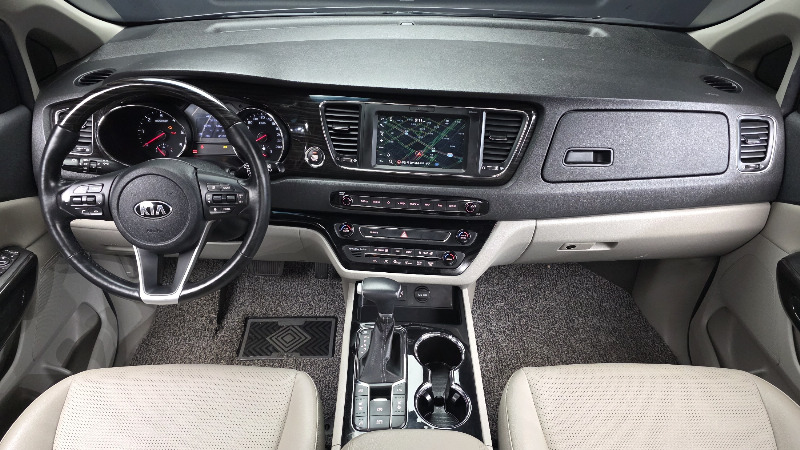 car KIA Carnival id53797 photo #7