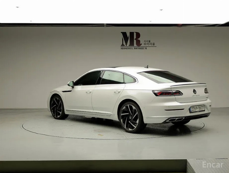 car Volkswagen Arteon id53802 photo #4