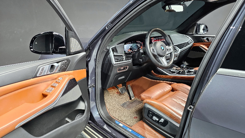 car BMW X7 id53838 photo #11