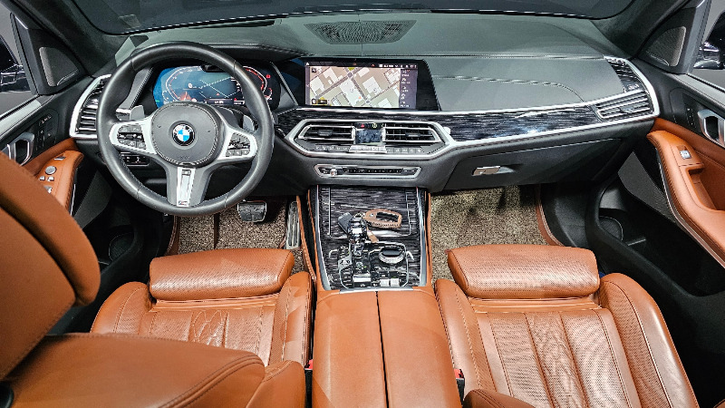 car BMW X7 id53838 photo #7