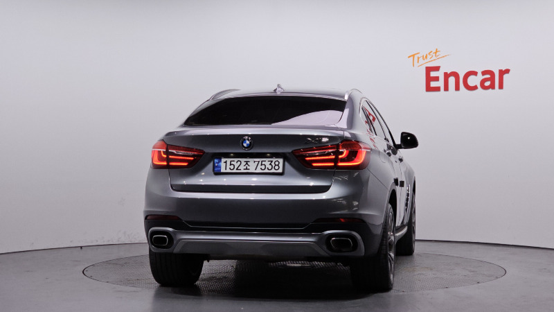 car BMW X6 id53860 photo #4