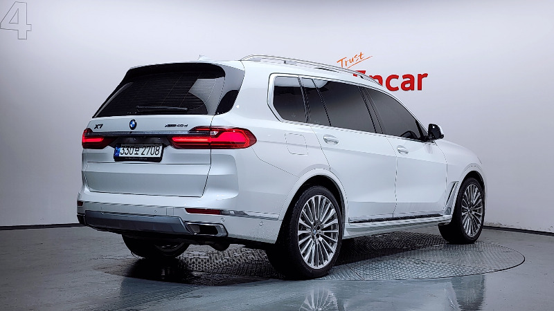 car BMW X7 id53869 photo #2
