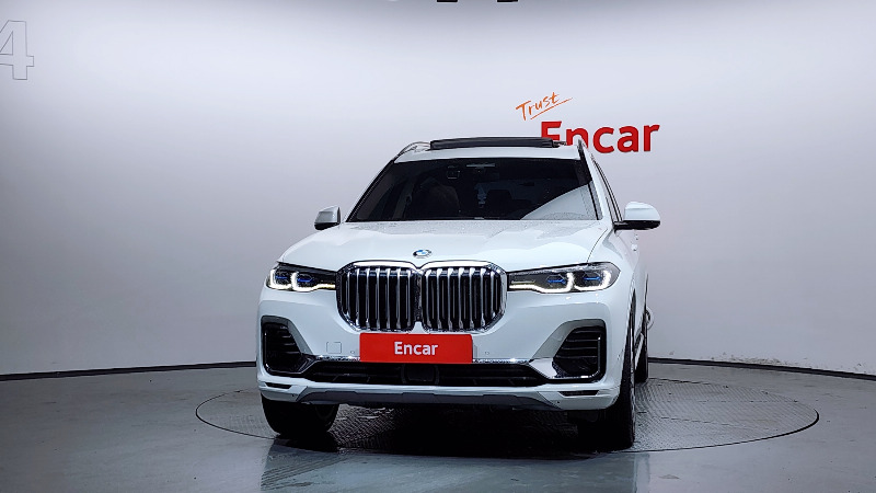 car BMW X7 id53869 photo #3