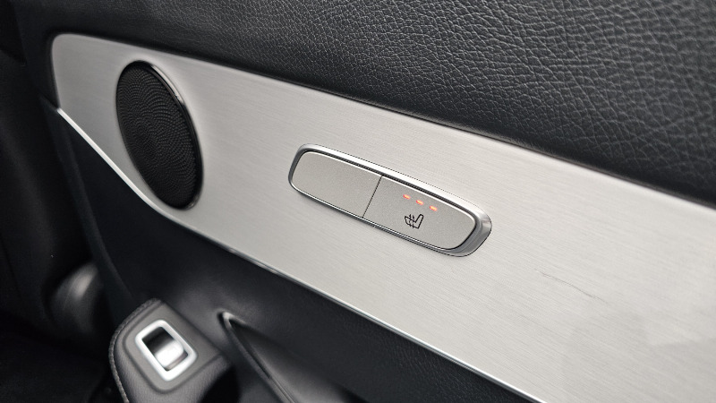 car Mercedes Benz GLC id53873 photo #18