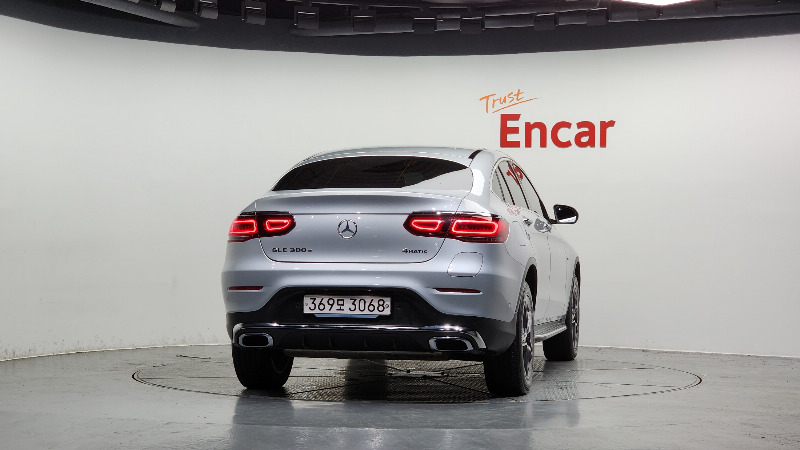 car Mercedes Benz GLC id53873 photo #4