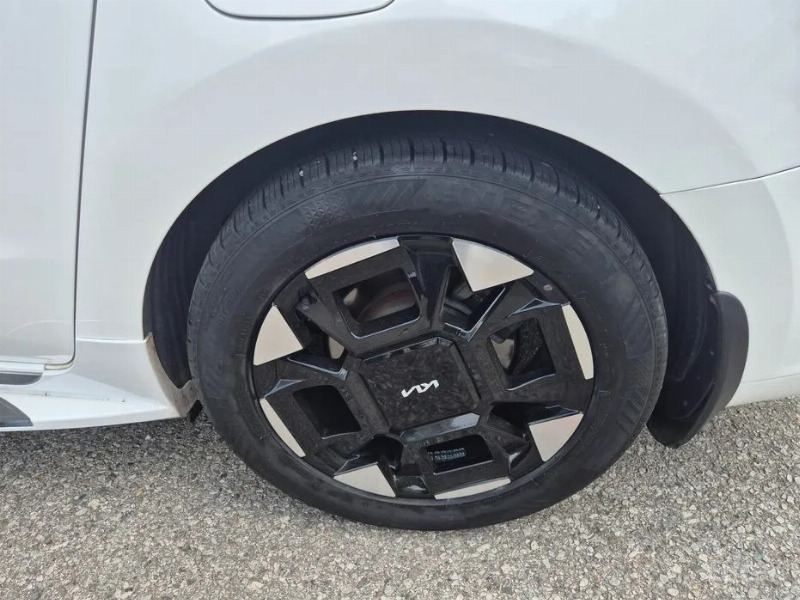 car KIA Carnival id53980 photo #19
