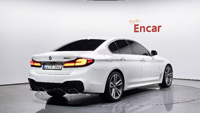 car BMW 5 Series id54010 photo #2