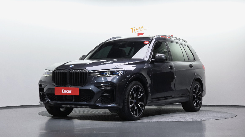 car BMW X7 id54018 main photo