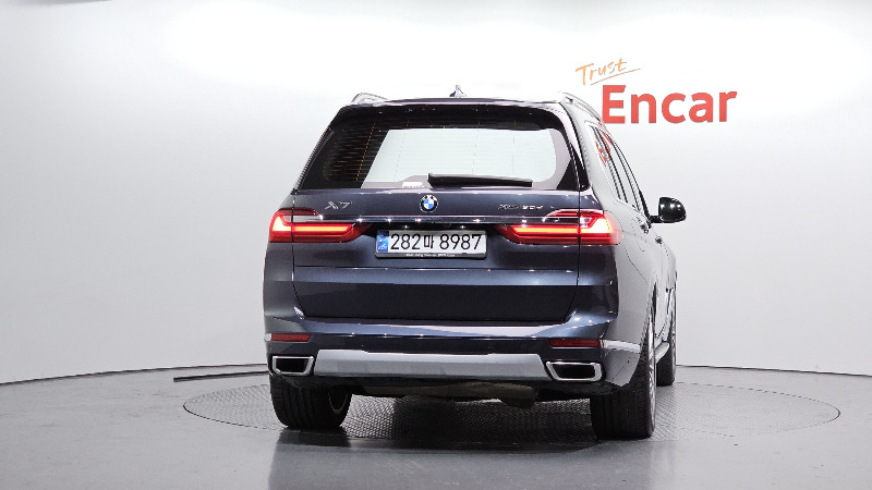 car BMW X7 id54022 photo #4