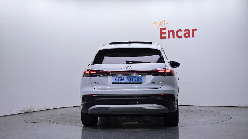 car Audi Q4 e-tron id54049 photo #4