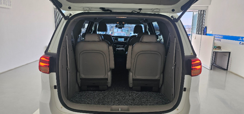 car KIA Carnival id54084 photo #11