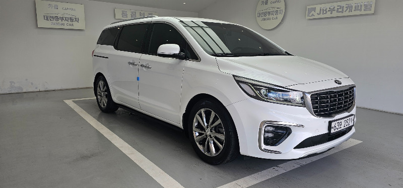 car KIA Carnival id54084 photo #4