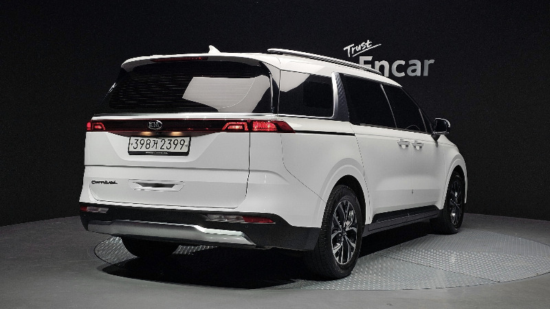 car KIA Carnival id54091 photo #2