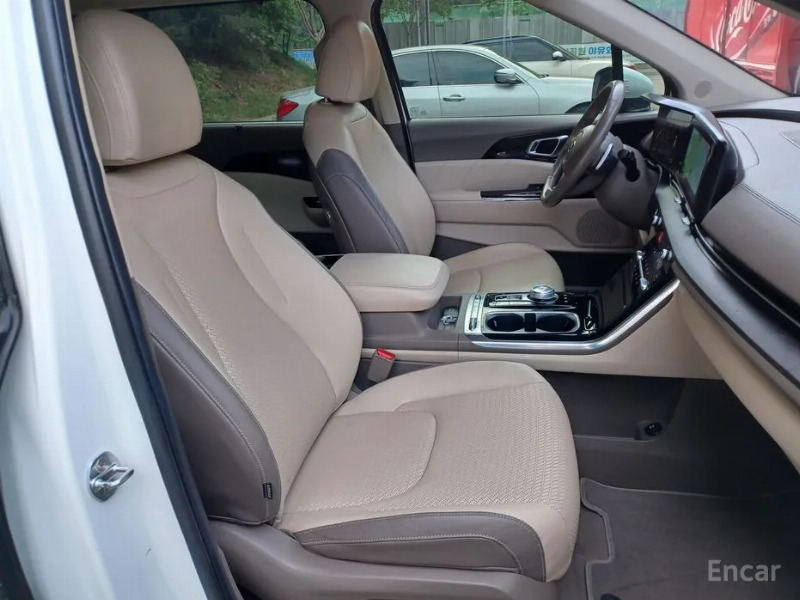 car KIA Carnival id54094 photo #9