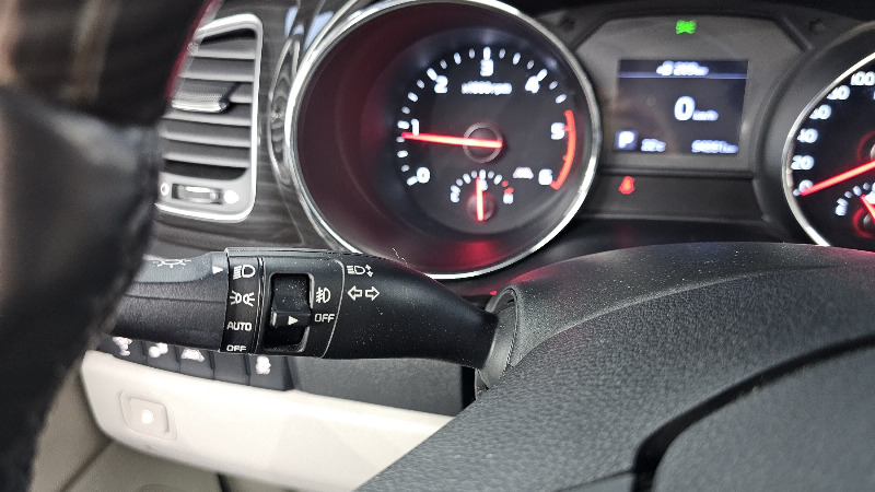 car KIA Carnival id54098 photo #17