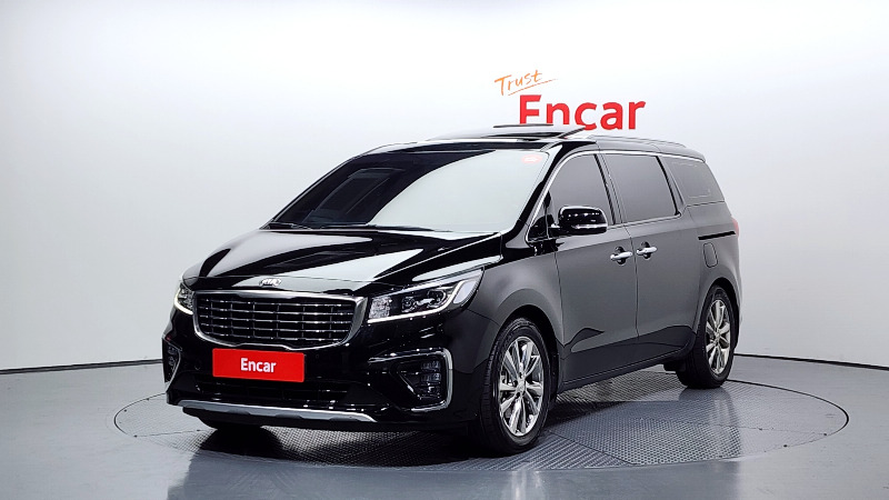 car KIA Carnival id54103 main photo