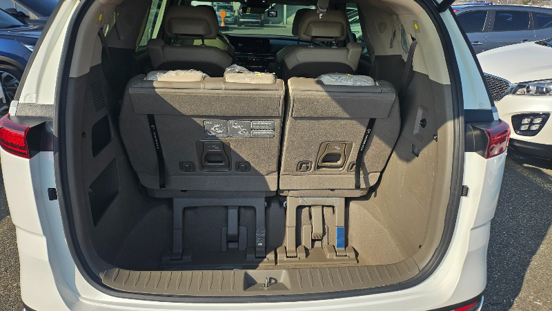 car KIA Carnival id54391 photo #6