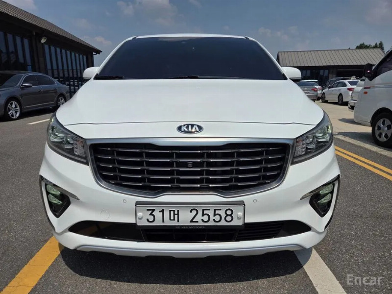 car KIA Carnival id54404 photo #3