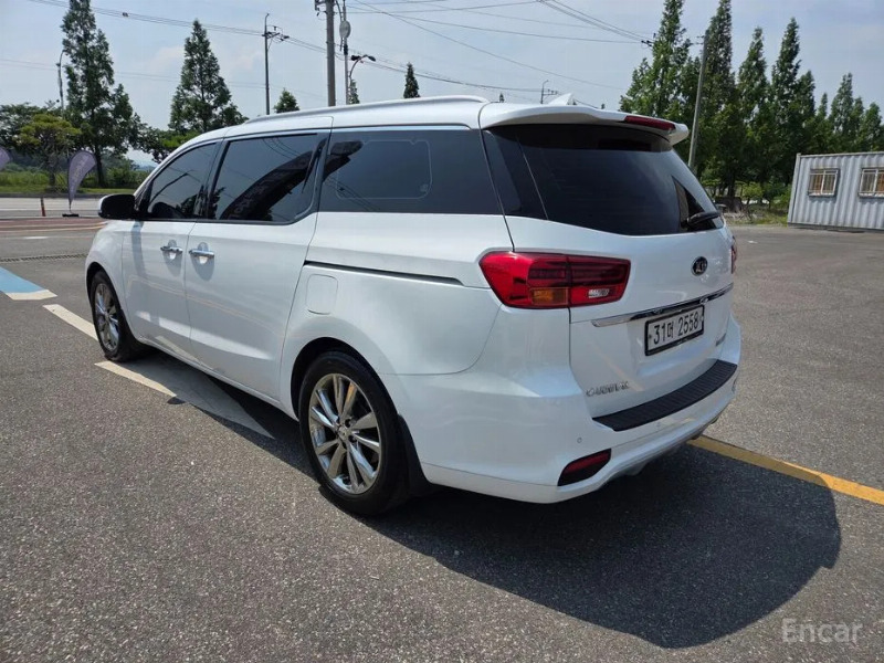 car KIA Carnival id54404 photo #7