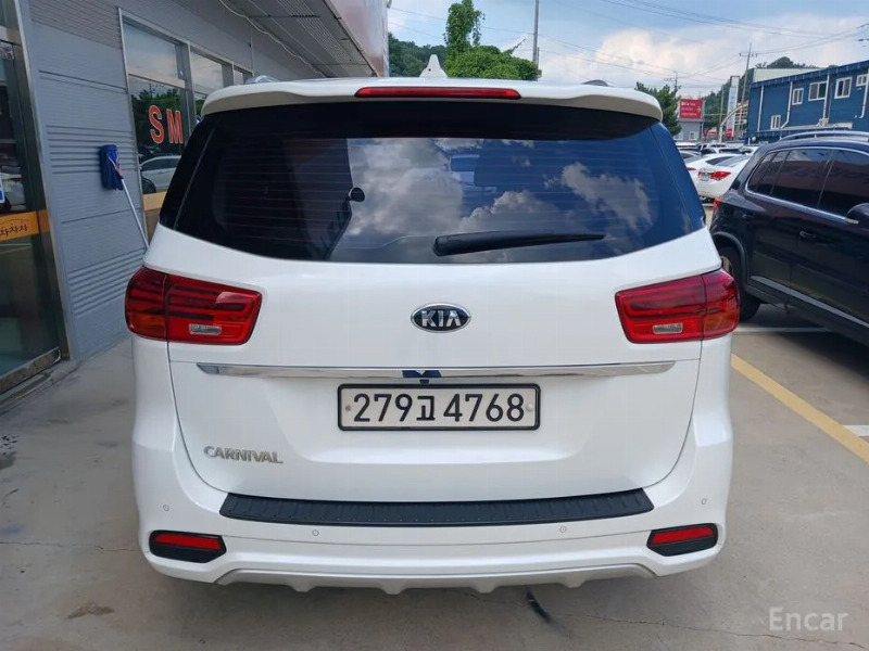 car KIA Carnival id54409 photo #5