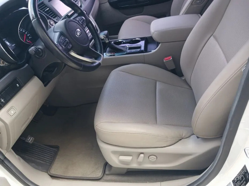 car KIA Carnival id54409 photo #7