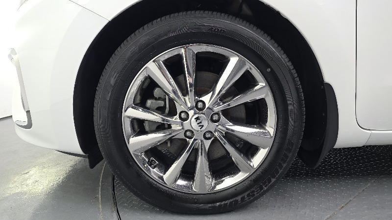 car KIA Carnival id54441 photo #5