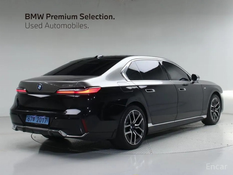 car BMW i7 id54465 photo #4