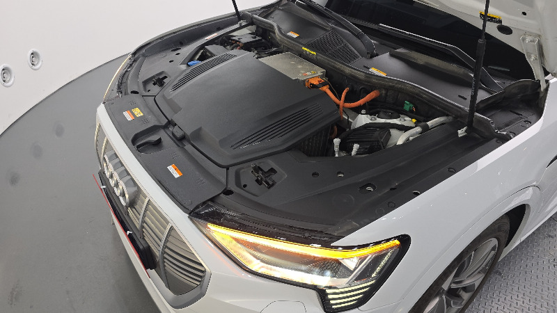 car Audi e-tron id54507 photo #6