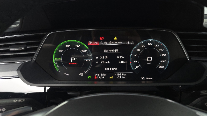 car Audi e-tron id54507 photo #8