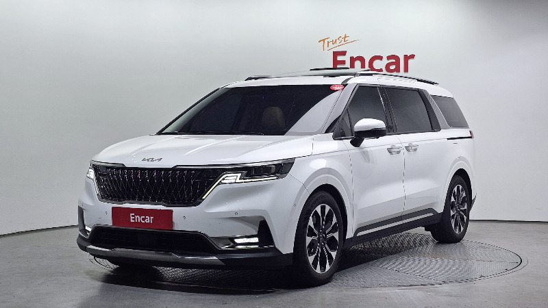 car KIA Carnival id54511 main photo