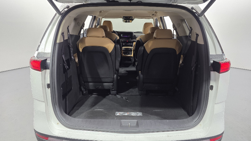 car KIA Carnival id54512 photo #16