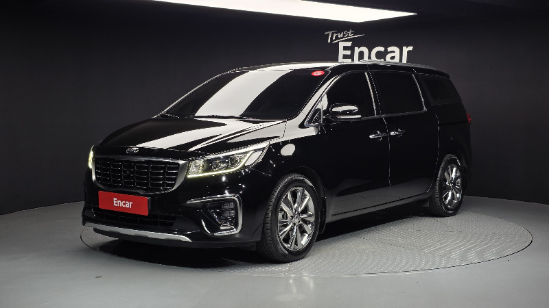 car KIA Carnival id54520 main photo