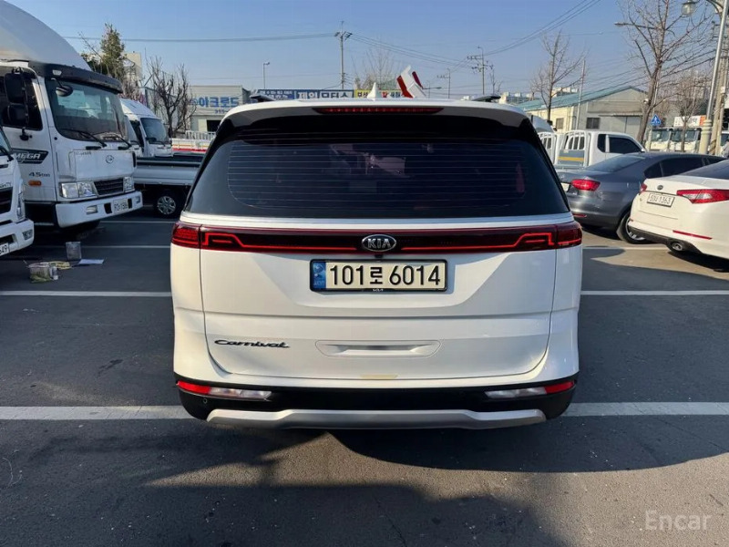 car KIA Carnival id54532 photo #4