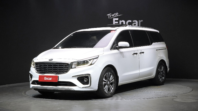 car KIA Carnival id54539 main photo