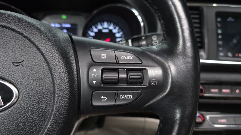 car KIA Carnival id54539 photo #17