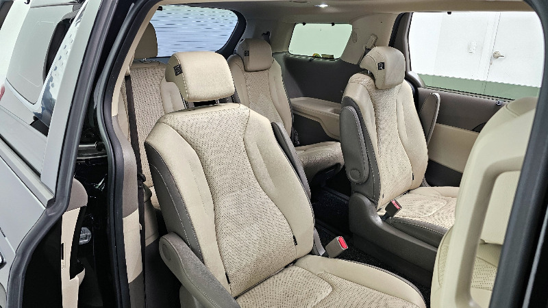 car KIA Carnival id54549 photo #13