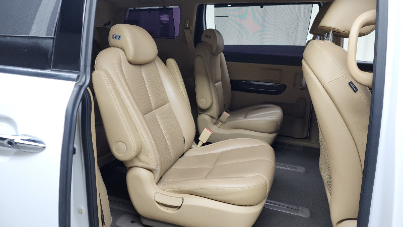 car KIA Carnival id54554 photo #12