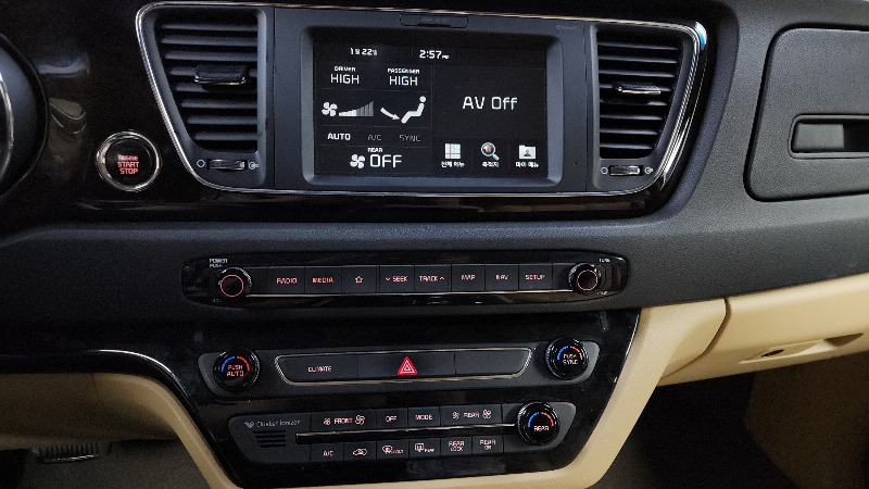 car KIA Carnival id54554 photo #14