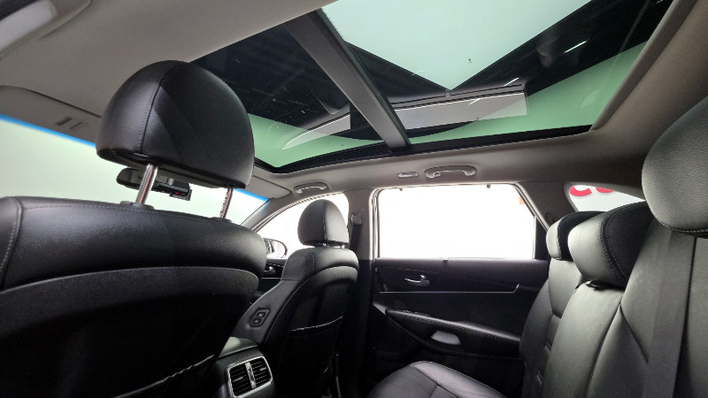 car KIA Sorento id54577 photo #18