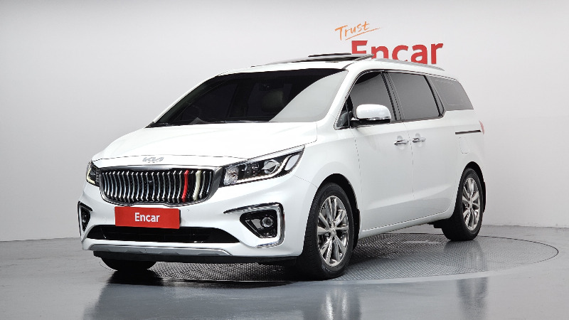 car KIA Carnival id54589 main photo