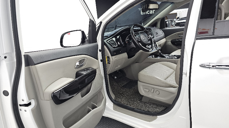 car KIA Carnival id54589 photo #10