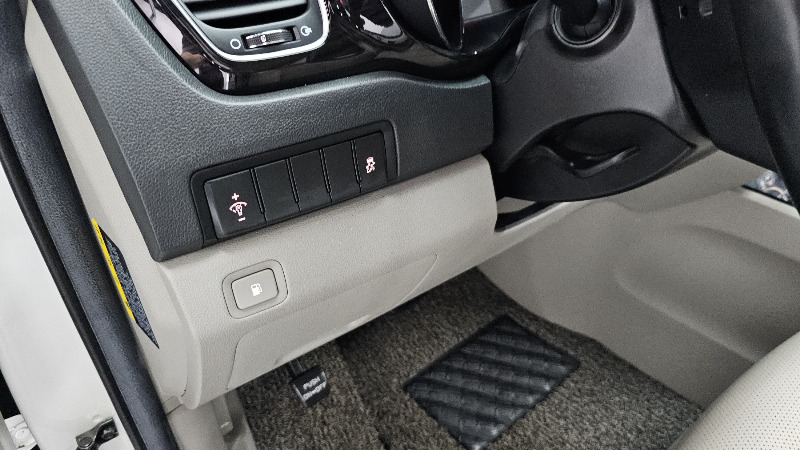 car KIA Carnival id54589 photo #16