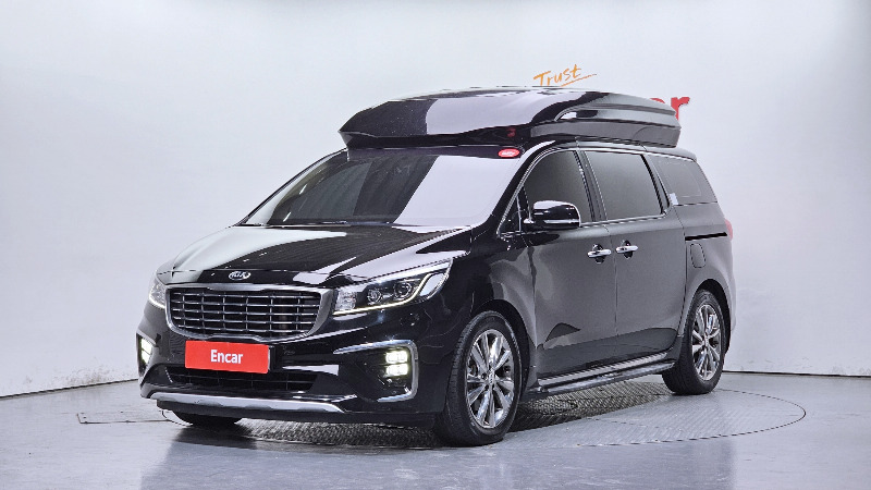 car KIA Carnival id54621 main photo